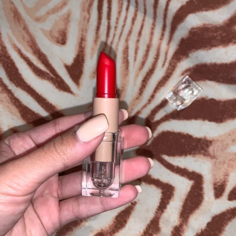 KKW lipstick - Picture 3 of 5